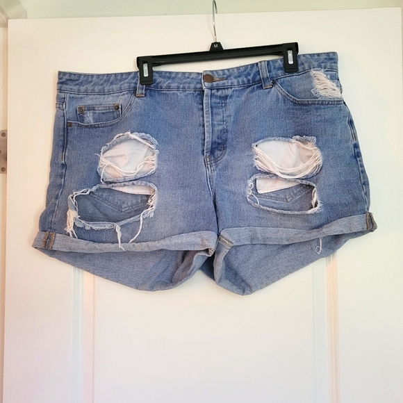 Forever 21 Pants - Plus Size Shorts